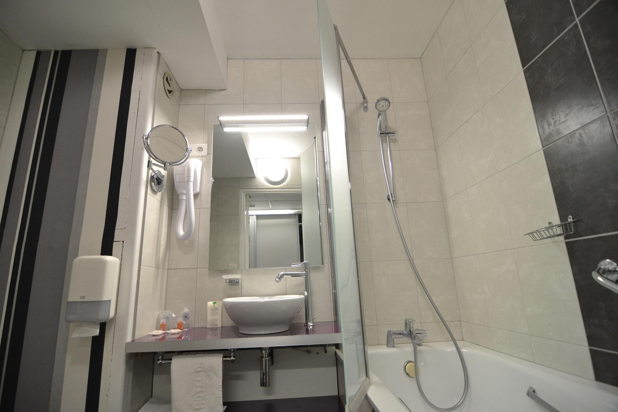 Brit Hotel Cahors - Le France Экстерьер фото