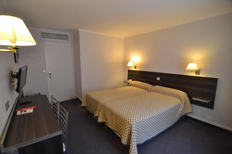 Brit Hotel Cahors - Le France Экстерьер фото